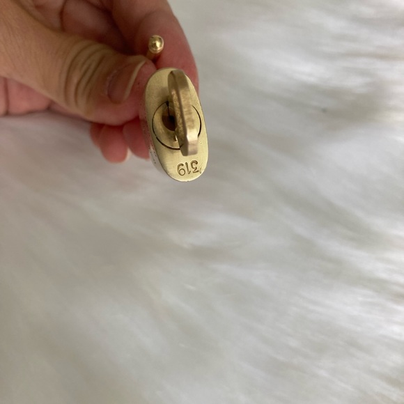 Louis Vuitton 319 - Picture 3 of 4